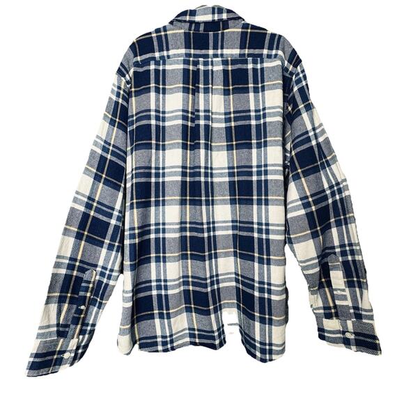 NWT J. Crew Mens XL Classic Flannel Shirt Plaid Blue/White Indigo Dyed Button Up - Picture 2 of 12